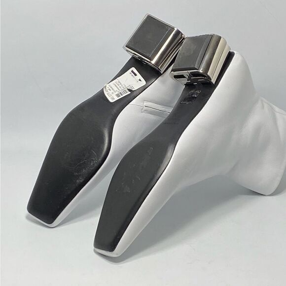 Balenciaga White Typo BB Heel Leather Ankle Boots size 39 - Picture 15 of 15